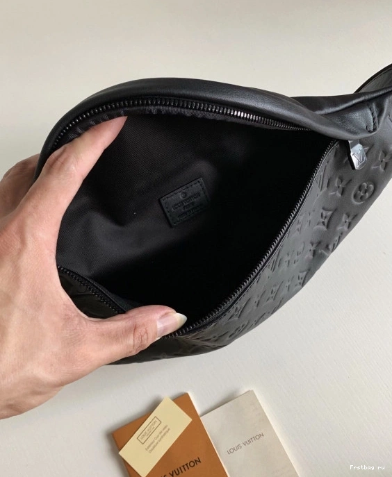 Frstbag ru LOUIS VUITTON BUMBAG DISCOVERY 0811